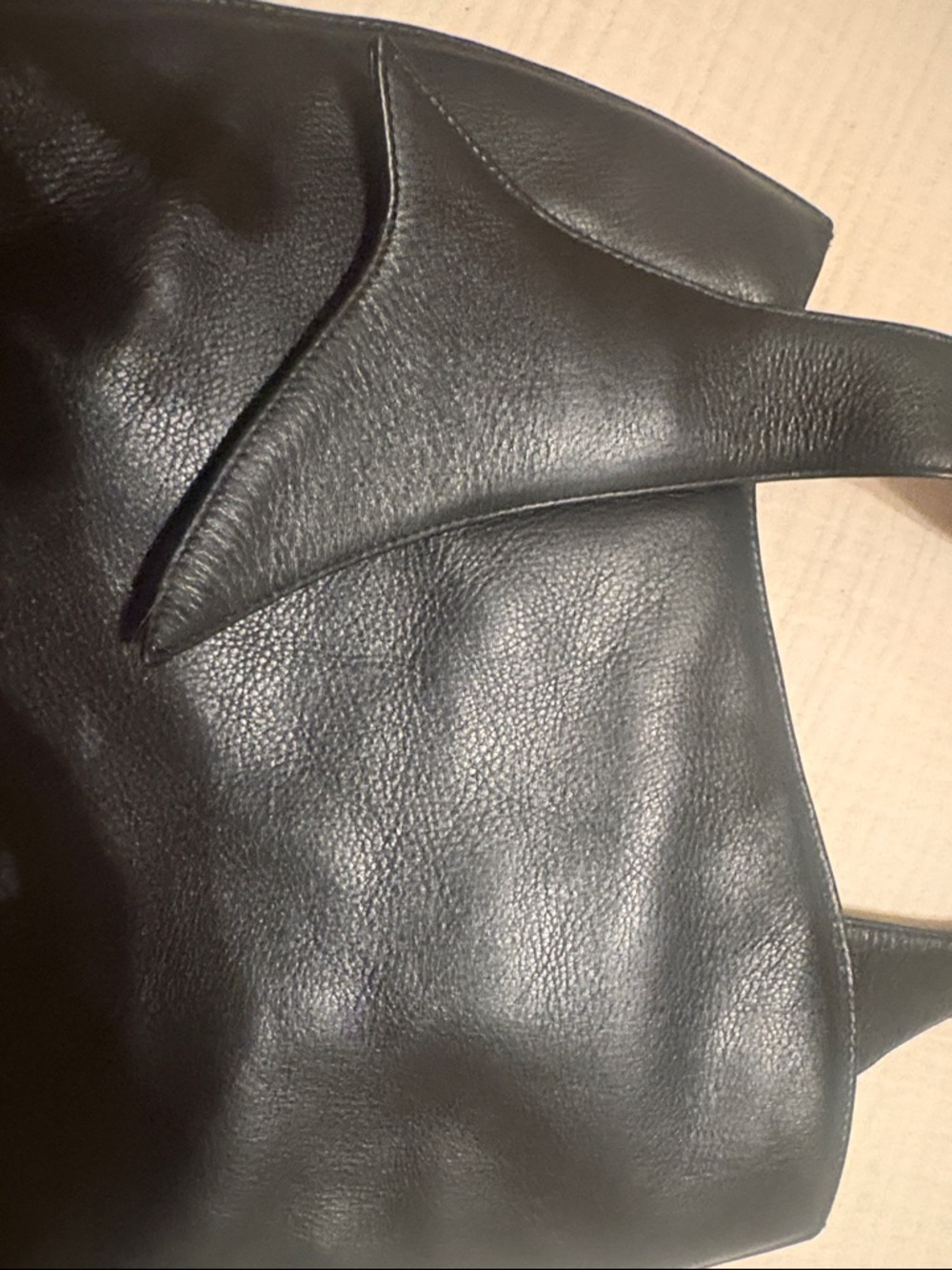 LLADRO Luxury Classic Black Leather Shoulder Bag - Picture 4 of 5